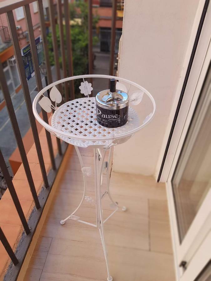 Apartamento Flor De Azahar เซบีญา ภายนอก รูปภาพ